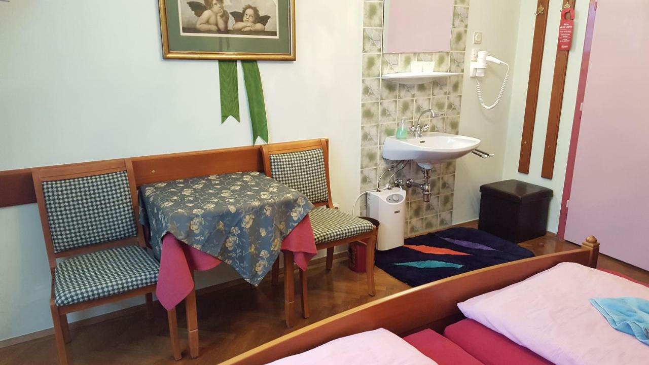 Hotel Alte Post Krems Eksteriør bilde